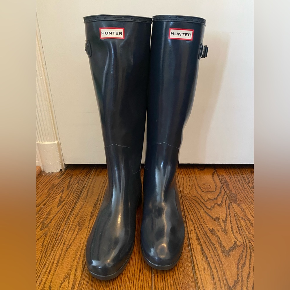 Hunter Navy Blue Tall Rain Boots size 9